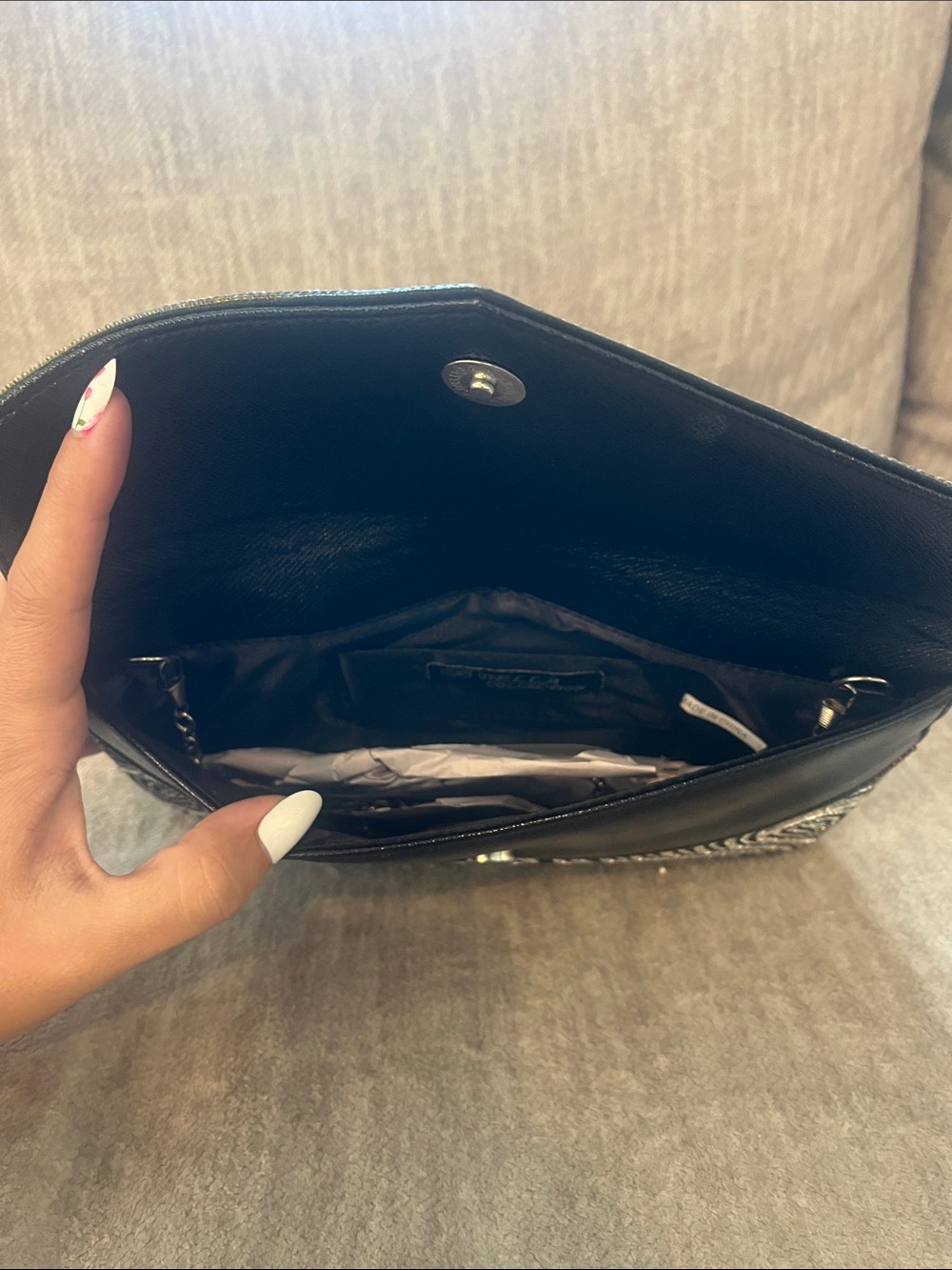 Boutique Embellished Black Crystal Envelope Clutch - Picture 3 of 4